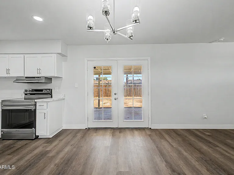 4214 W Lewis Ave — Photo 9