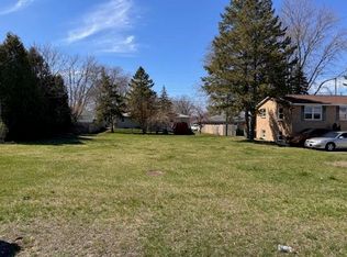 579 Clement St, Green Bay, WI 54302