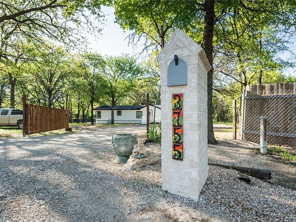 1st image of 3755 Stonebridge Dr