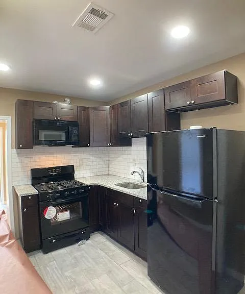 4523 Parrish St — Photo 64