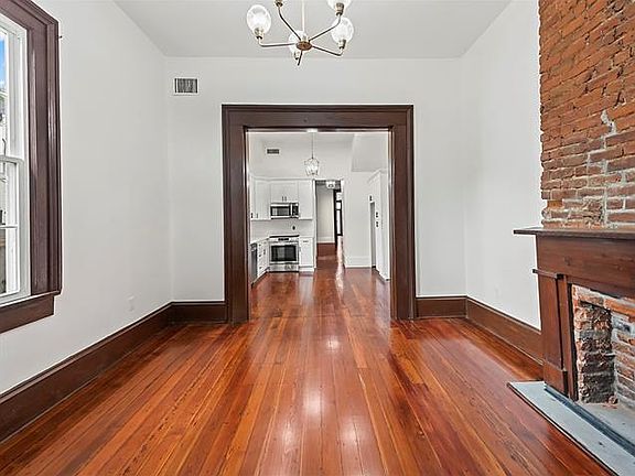 2nd image of 1016 Louisiana Ave