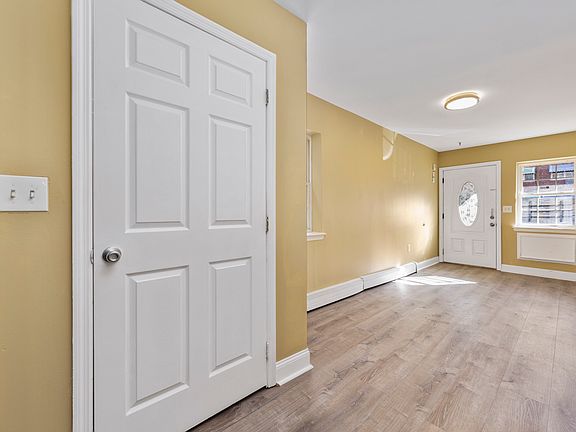 4th image of 1023 Elder Ave #A
