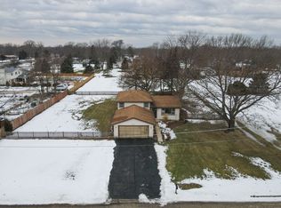 1305 Edmonds Ave, New Lenox, IL 60451