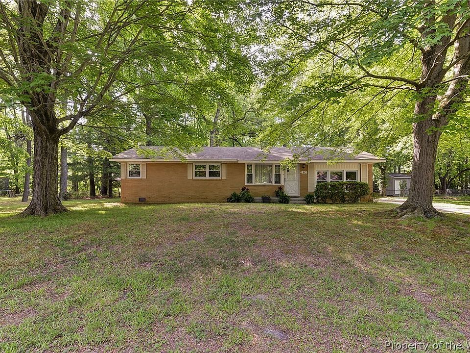 1st image of 203 York Ln