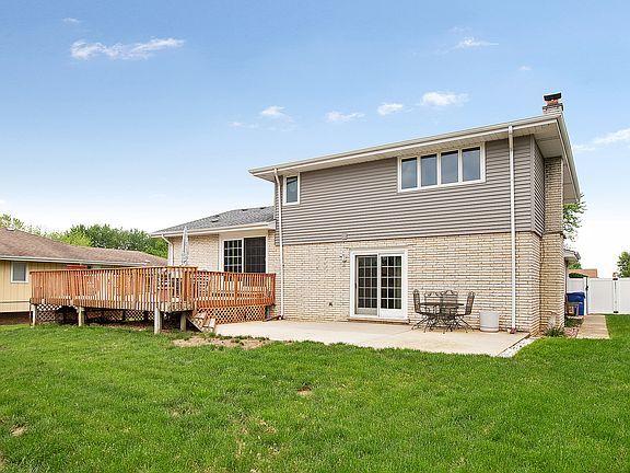 3rd image of 13129 W Woodland Dr