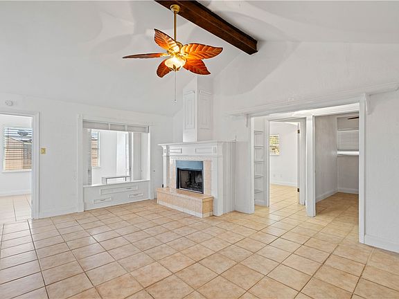5th image of 3101 Sylvan Crest Dr