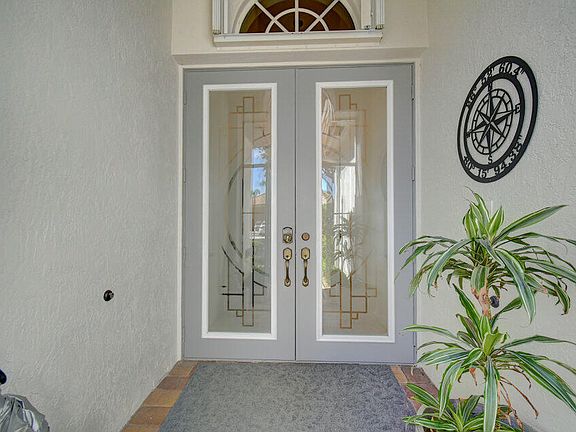 2nd image of 7119 Vesuvio Place