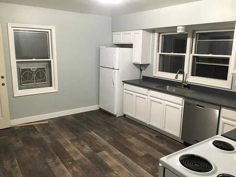 3751 Eccles Ave — Photo 15