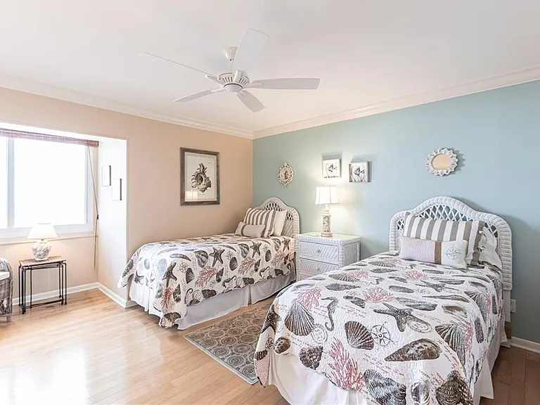 1055 W Peppertree Dr #703AA — Photo 20