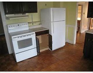 2nd image of 442 Hollis St