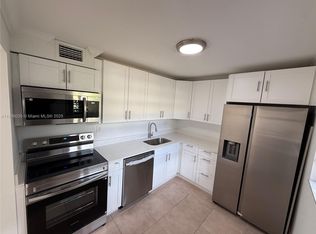 10875 SW 112th Ave APT 208, Miami, FL 33176