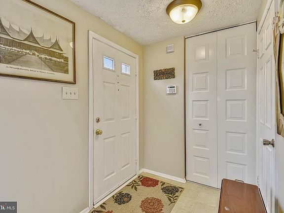 2nd image of 9916 Oakdale Woods Ct