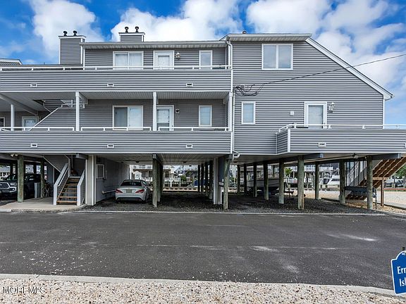 3rd image of 1145 Radio Road #14