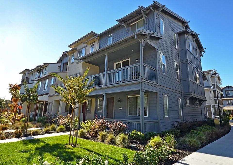 1st image of 17060 Saint Anne Ln