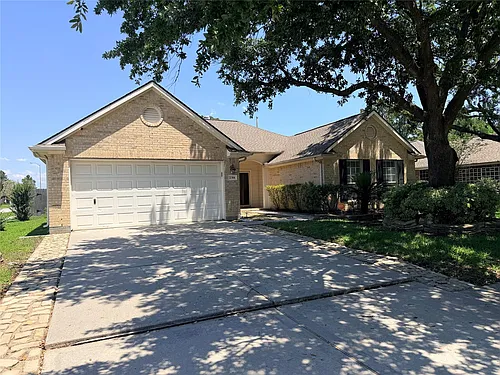 2314 Hannover Way Photo 1