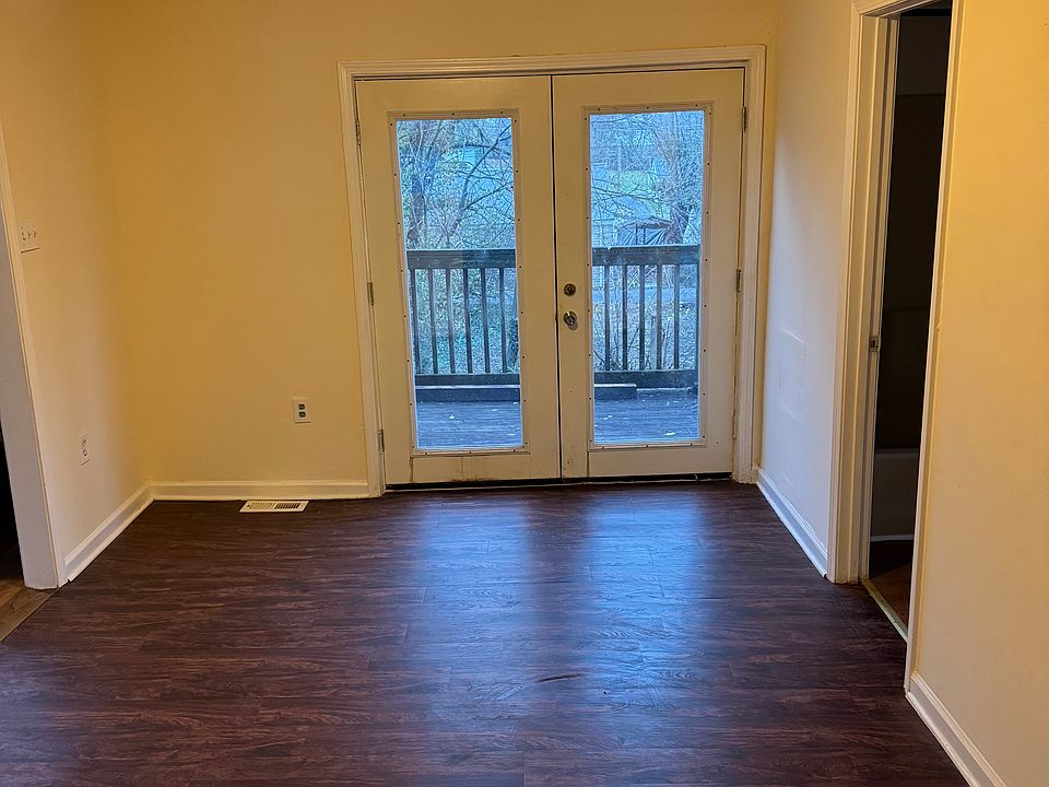 1st image of 110 Linden Ave