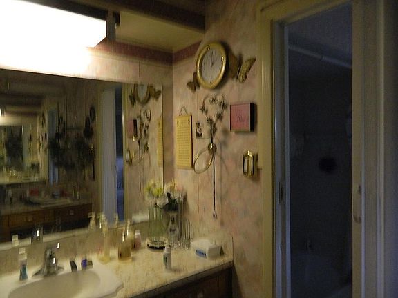5th image of 12202 Joan Of Arc St
