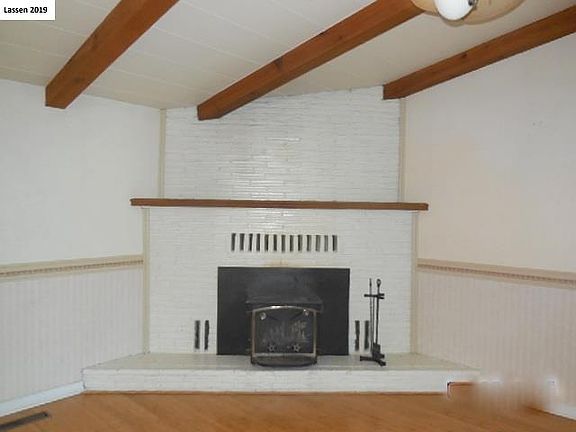 5th image of 555 Vista Ln
