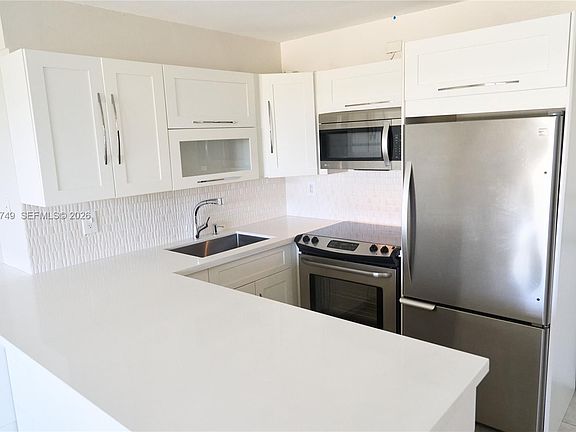 2nd image of 3000 N Ocean Blvd APT 407