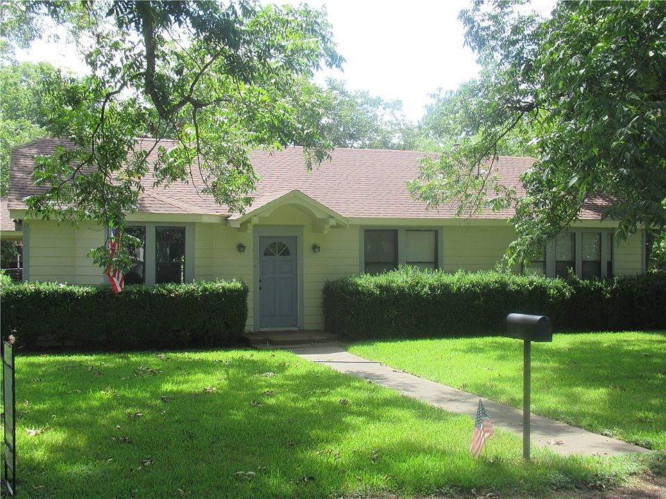 1st image of 706 Hudgins St