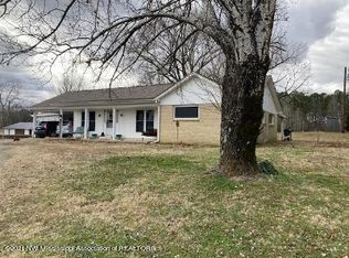 35 Highway 301 N, Lake Cormorant, MS 38641