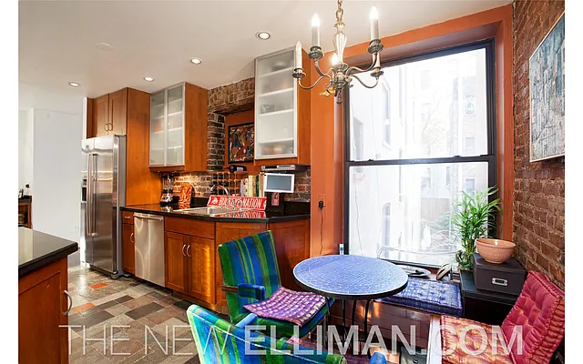 Rented by Douglas Elliman | media 40
