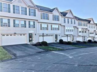 623 Hilton Cir, Oakdale, PA 15071