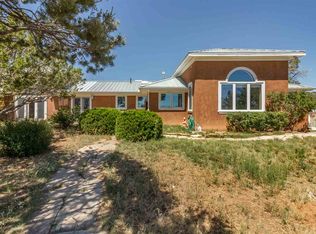 104 Leaping Powder Rd, Santa Fe, NM 87508