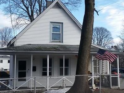 50 Shennen St, Quincy, MA, 02169