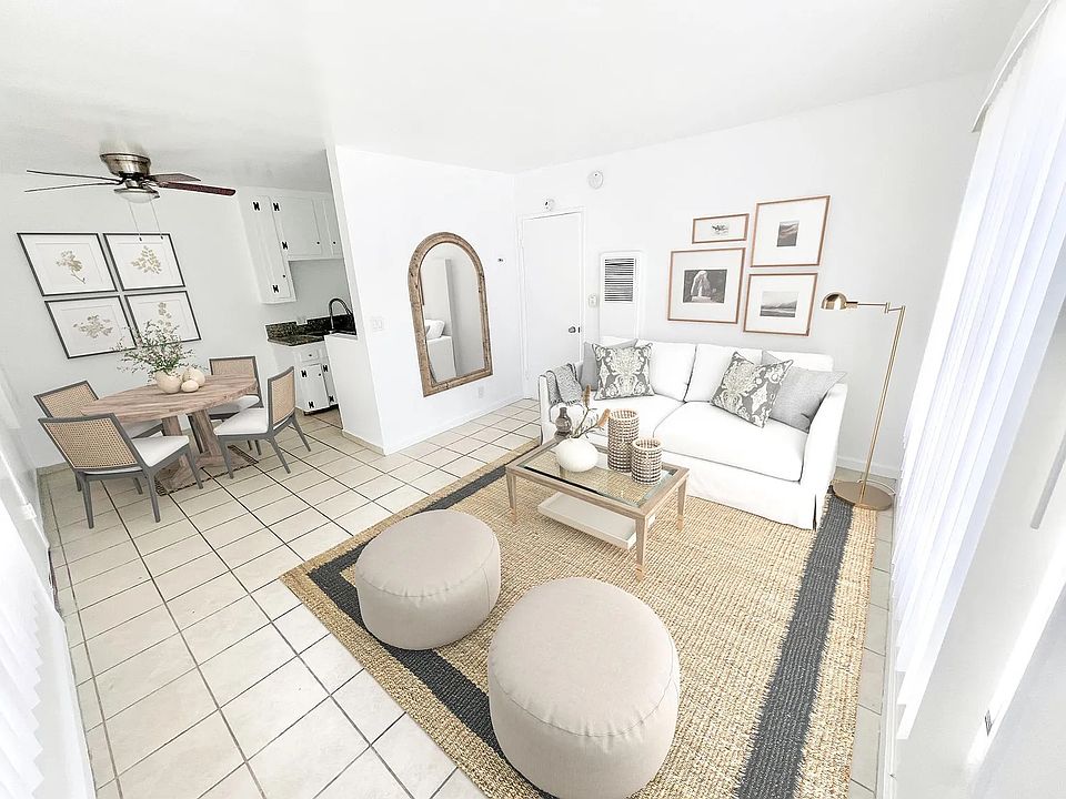 1st image of 4305 S Centinela Ave APT 7