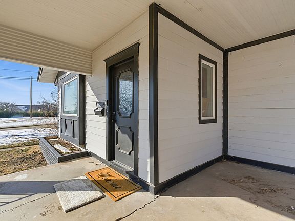 2nd image of 1317 4th St