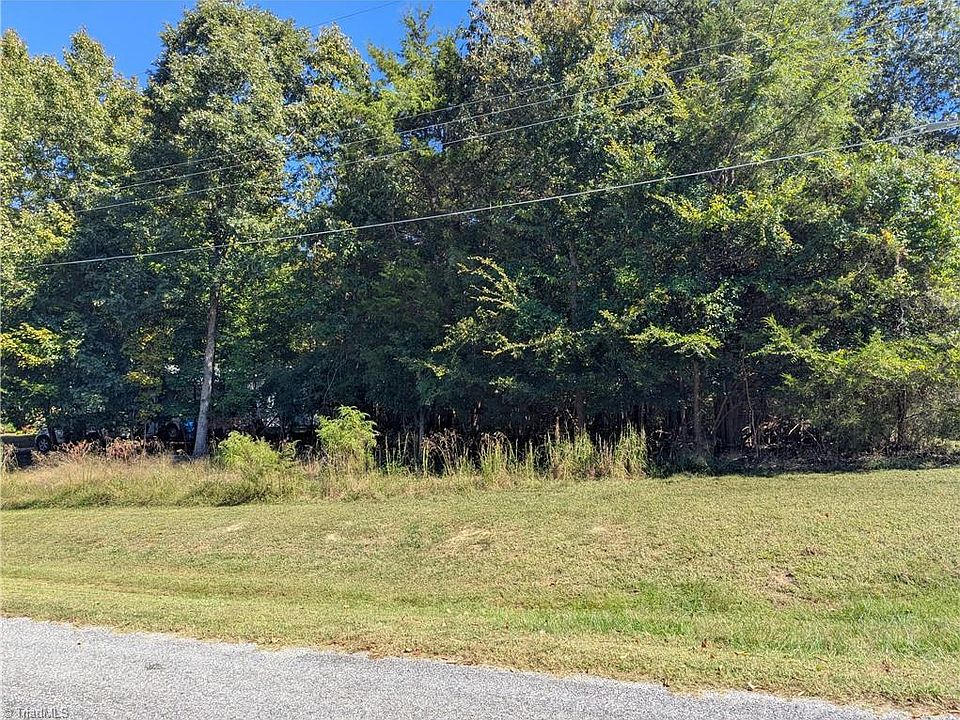 2nd image of 170 Spring Hollow Rd Lot 12