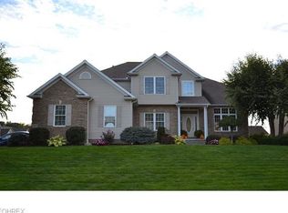 2839 Olympia Dr NW, Canton, OH 44708