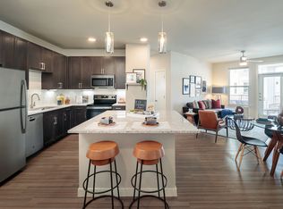 5415 N Foster Rd #9202, San Antonio, TX 78244