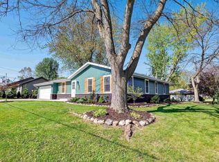 301 S Hickory St, Black Creek, WI 54106