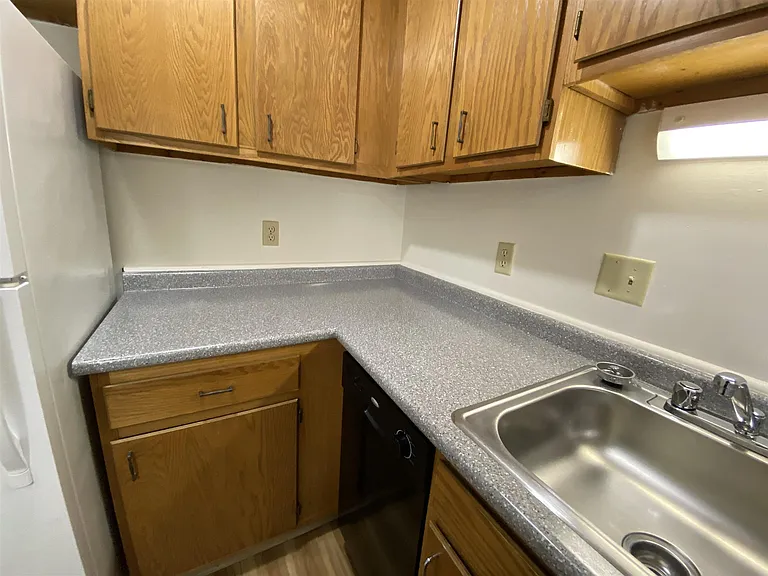 610 Union St #202 — Photo 13