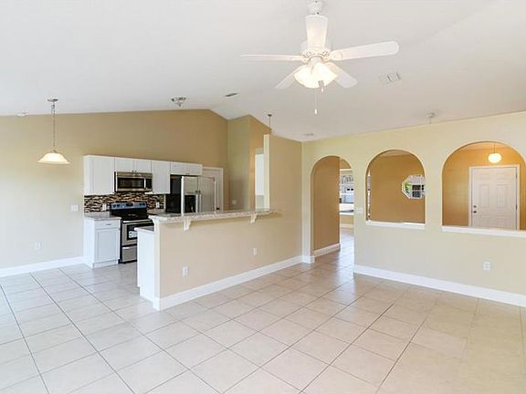 5th image of 1129 Chichester Ct