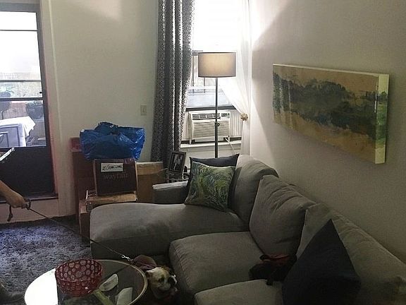 5th image of 341 W 22nd St APT 2B