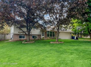 2N174 Diane Ave, Glen Ellyn, IL 60137