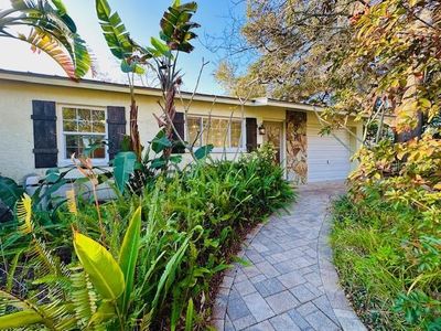 1004 7th St S, Safety Harbor, FL, 34695