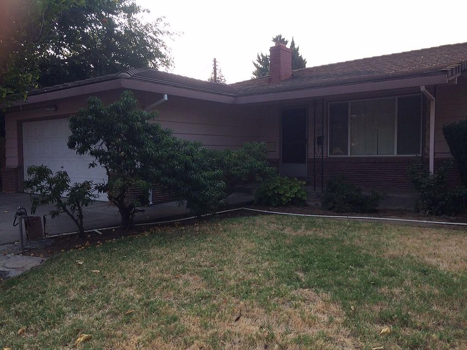 1st image of 924 Bell Air Dr