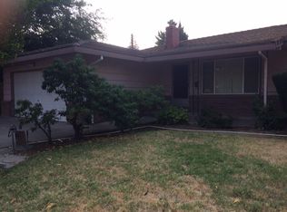 924 Bell Air Dr, Sacramento, CA