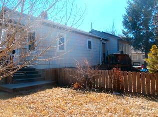 922 Lyon St, Laramie, WY 82072