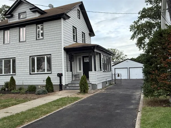 87 Parsons Drive, Hempstead, NY 11550