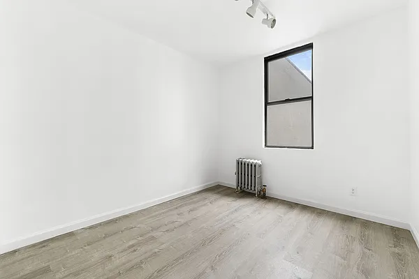 Rented by Compass | media 15