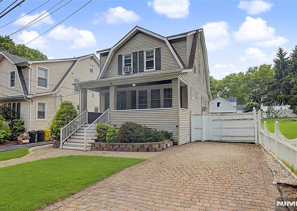 1st image of 126 Genesee Avenue