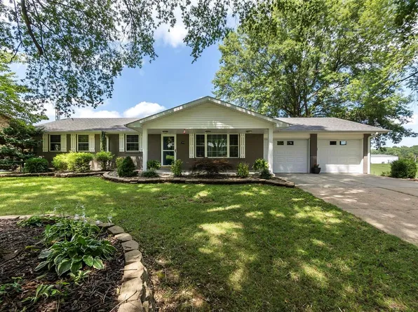 114 David Dr, Jackson, MO 63755
