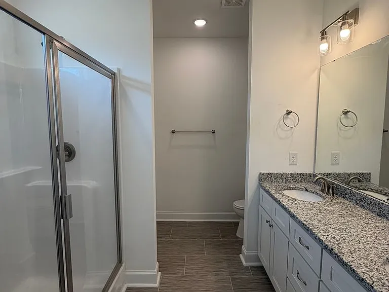 908 Stevens St — Photo 10