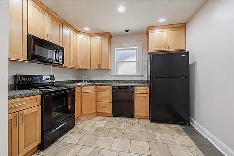 Kitchen. New appliances
