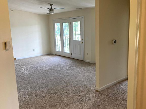 5th image of 3752 Grant Ave APT L
